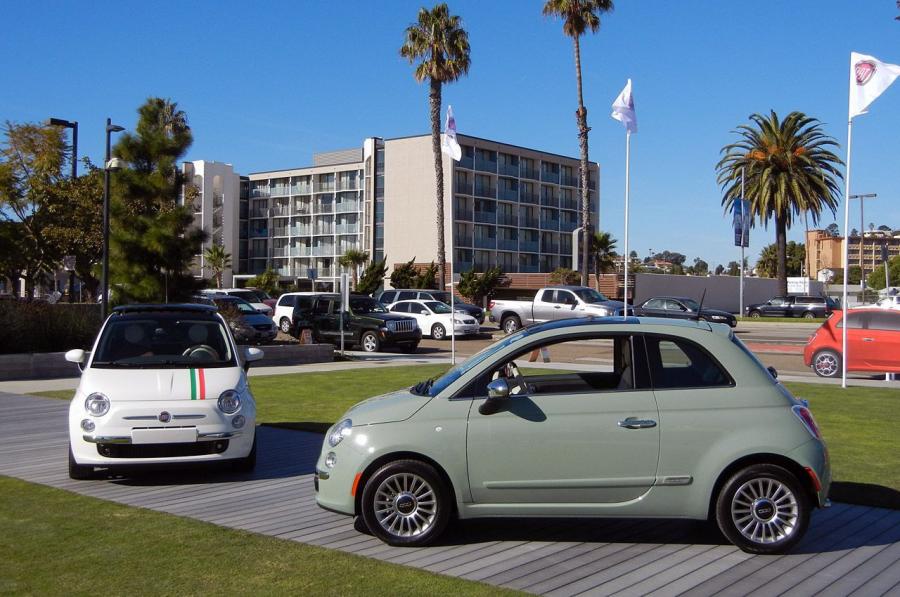  Fiat 500 2012 года  (фото 23 из 54)